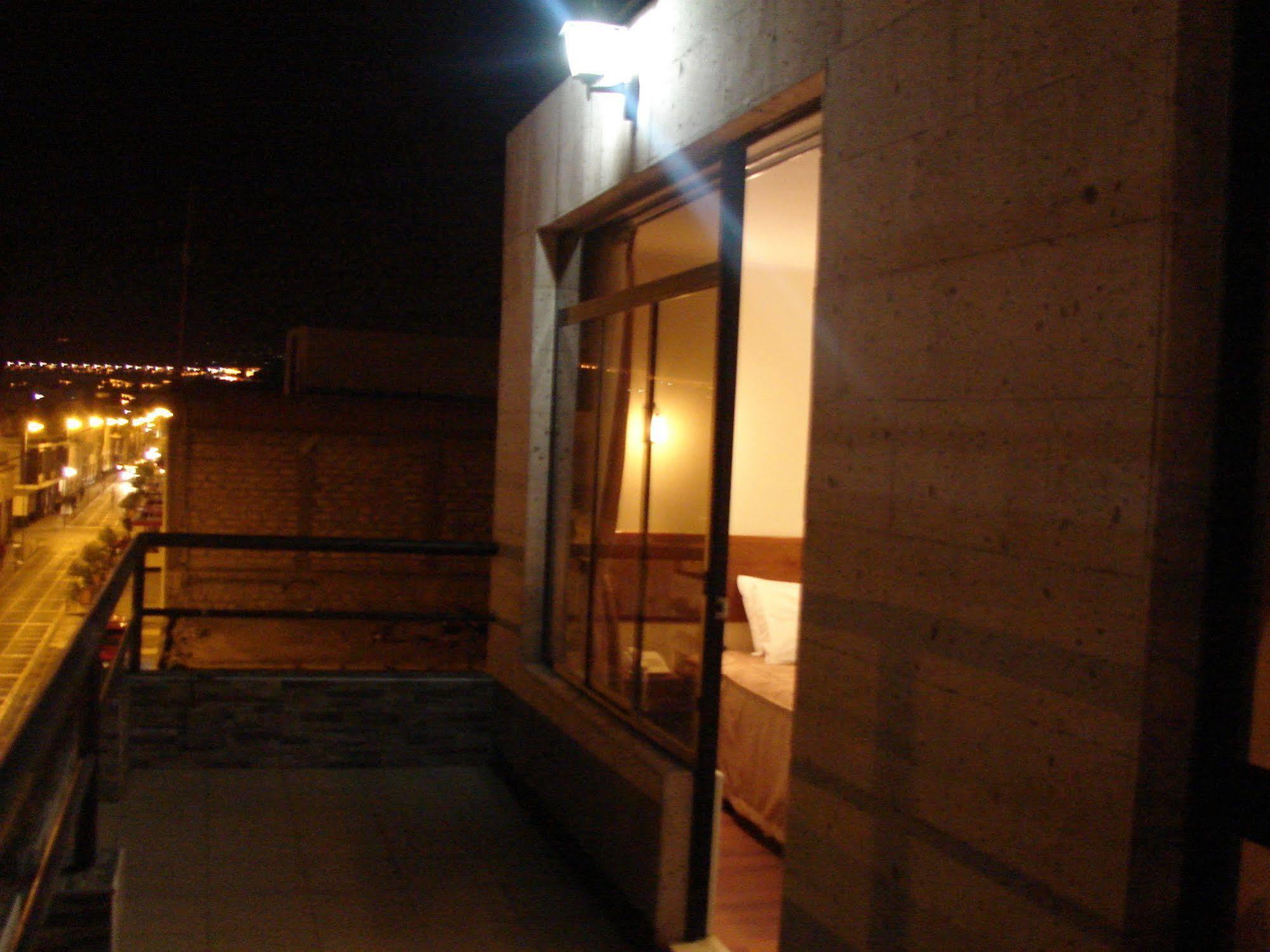 Hostal Qoyllurwasi Arequipa Zewnętrze zdjęcie